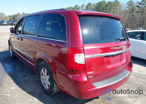 2012 Chrysler Town & Country Touring z USA, uszkodzony, nr VIN 2C4RC1BG3CR305470